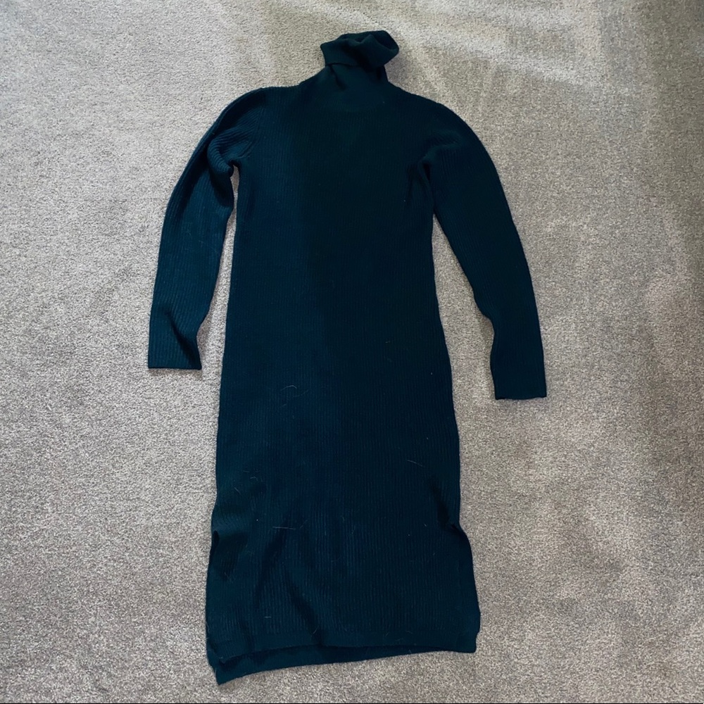 NWOT Emerald green midi sweater dress